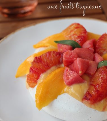 Recette de la PAVLOVA aux FRUITS tropicaux, selon Katreen