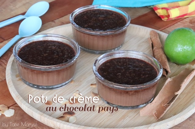 Pots de crème au chocolat et lait de coco: Un dessert délicieux et