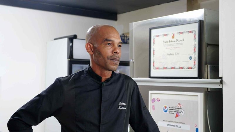 Stéphane Telle, Fondateur de PizzBook au Diamant, Martinique – Artisan de la Pizza Fusion Italo-Caribéenne